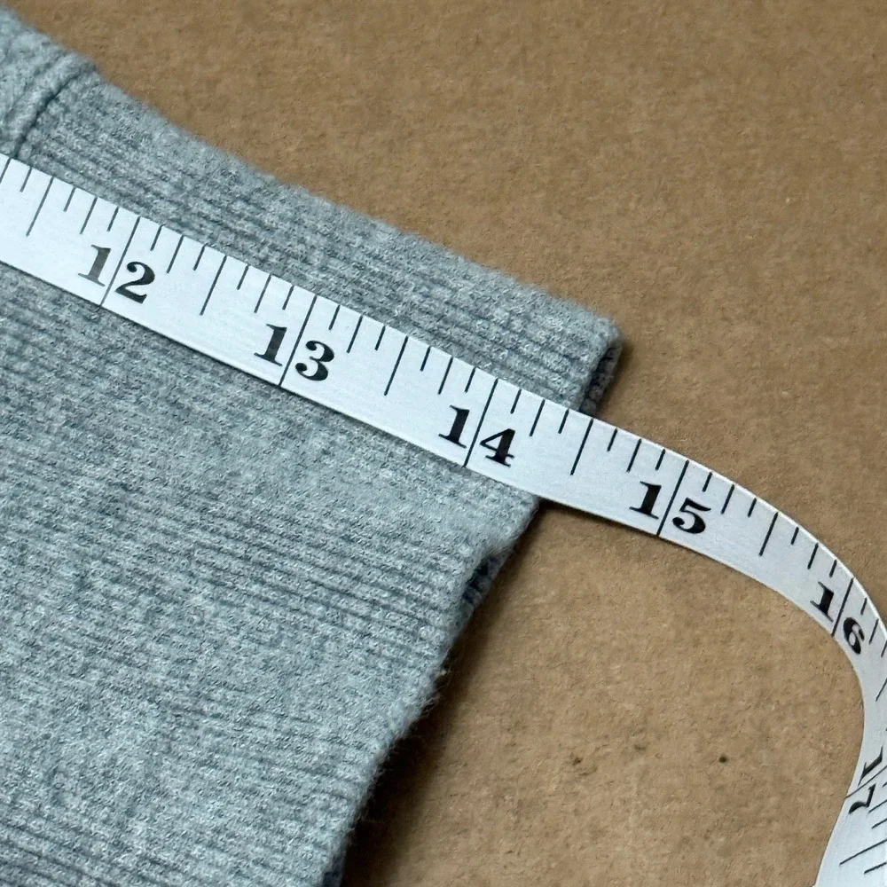 Nike Mock Neck Womens Medium Sweatshirt Heather Gray Athleisure Oversized Comfy - Picture 9 of 12